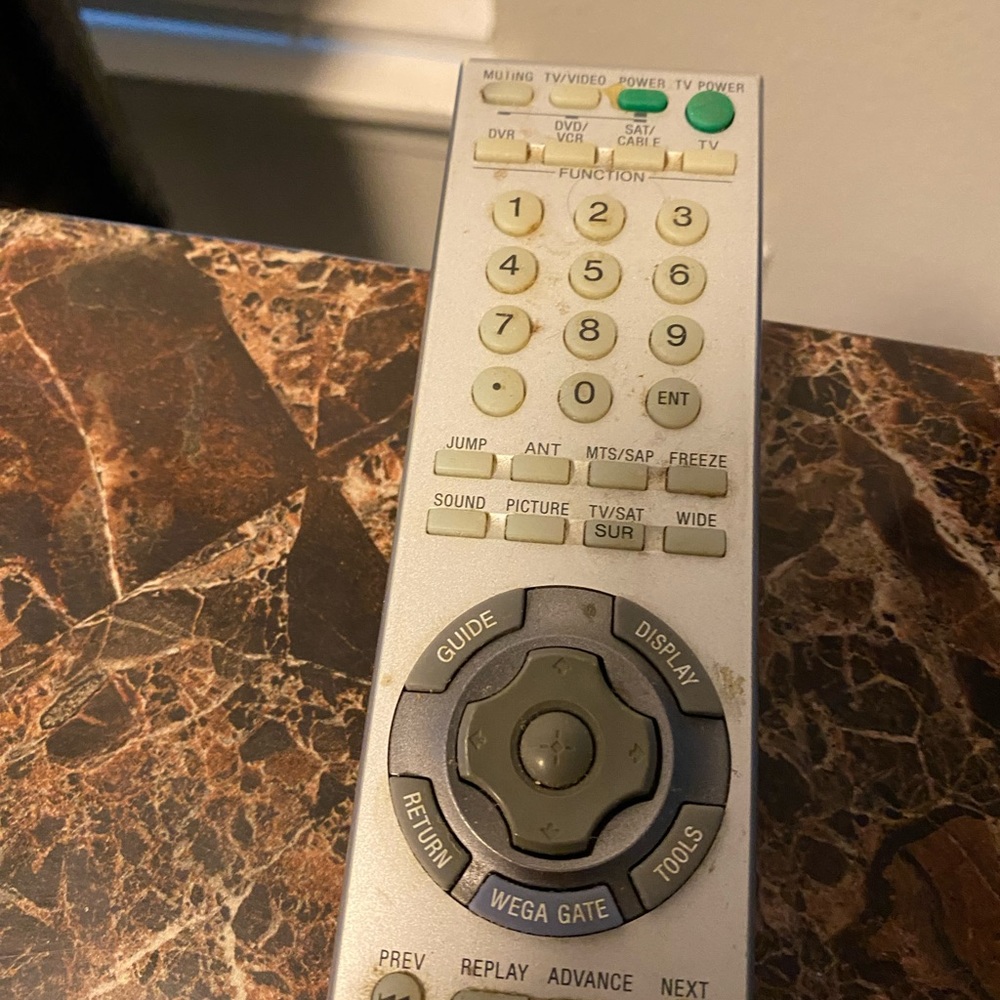 Sony RM-YD002 TV Remote Control Fully Tested & Working - Picture 8 of 10